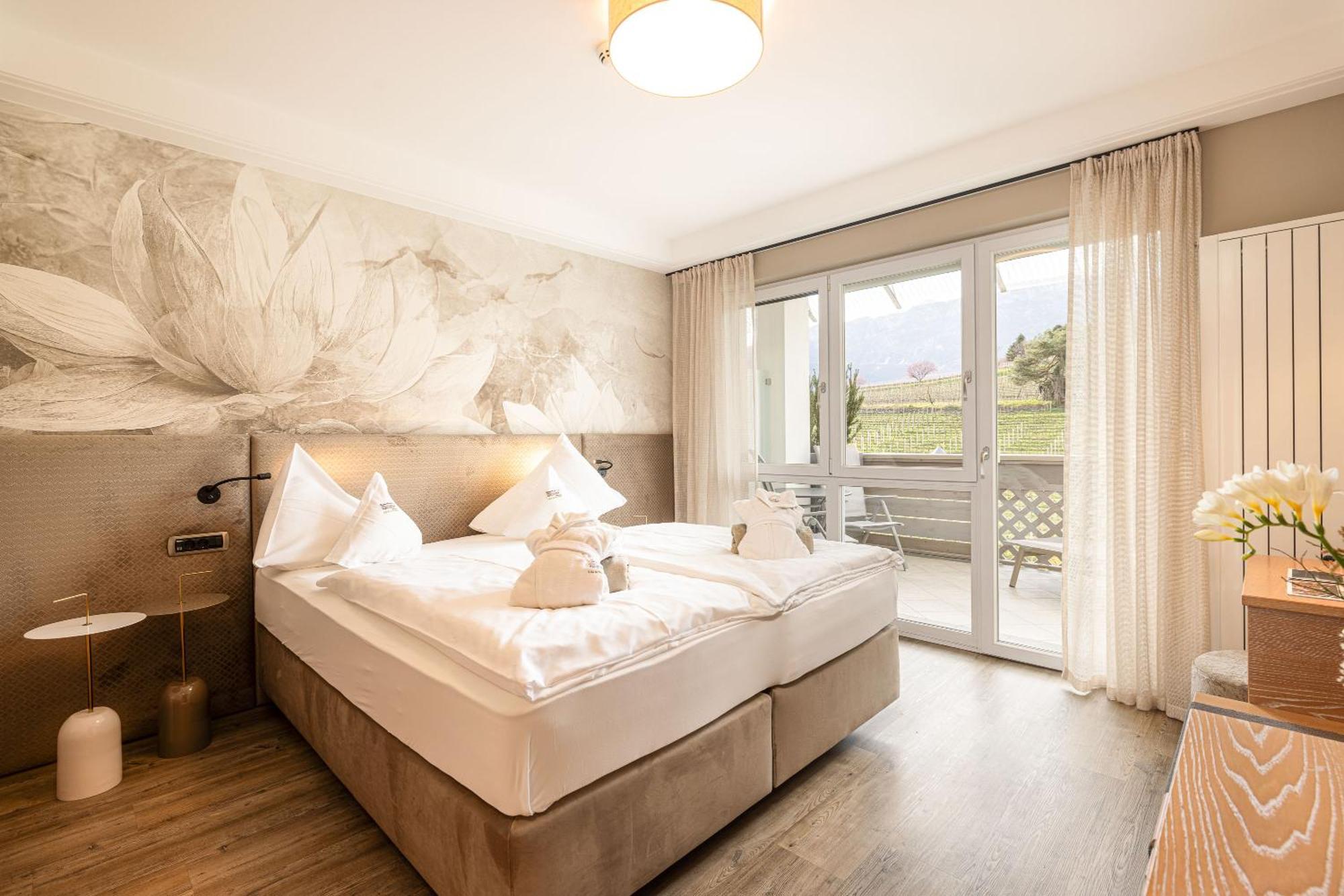 Gartenhotel Moser Appiano Sulla Strada Del Vino Habitación foto